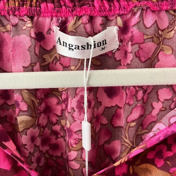 Spring Floral Dress NWT Sz M 🌷 - Picture 2 of 6